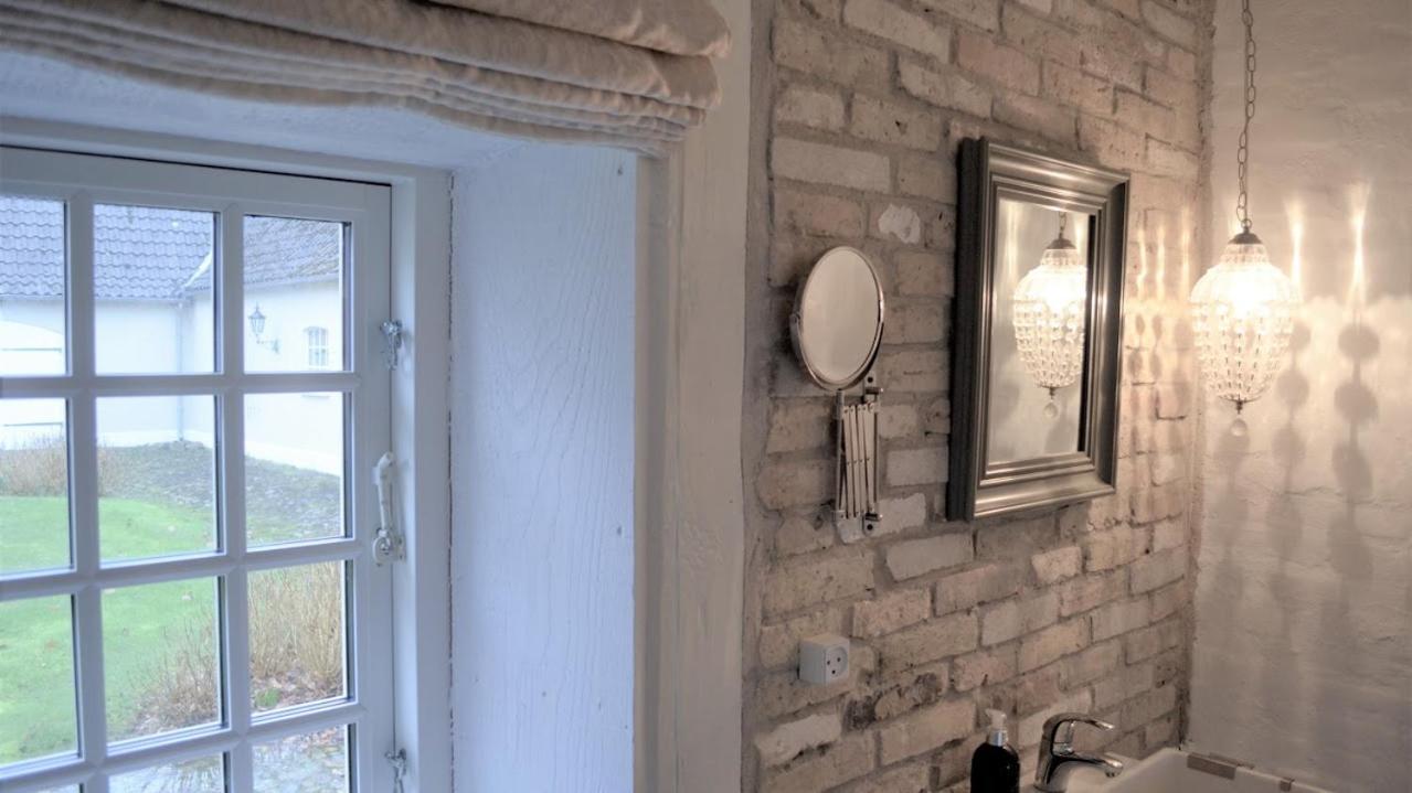 Store Ejlstrup Bed & Breakfast Odense Exterior foto